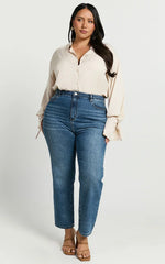 Billie Jeans - High Waisted Recycled Cotton Mom Denim Jeans In Dark Blue Wash
